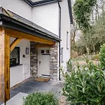 Holiday home Cleabarrow View *
