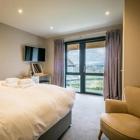 Cleabarrow View Feriehus Windermere